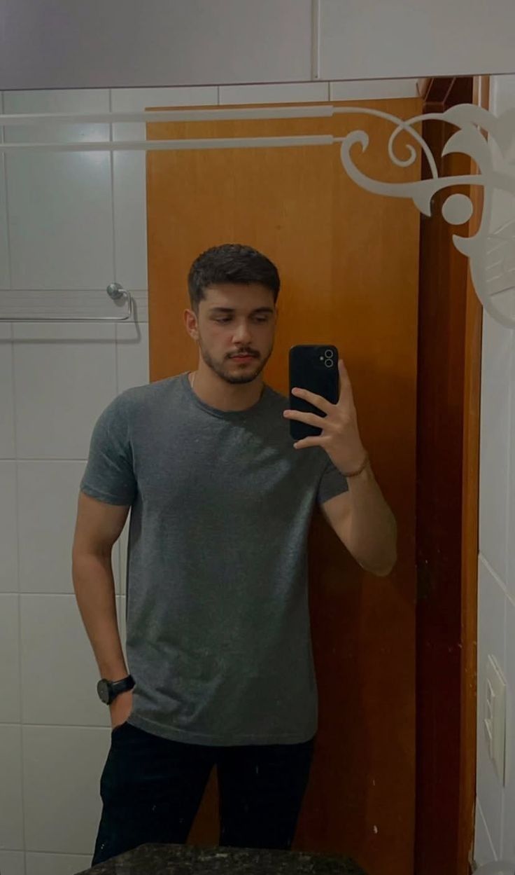 Raúl H.